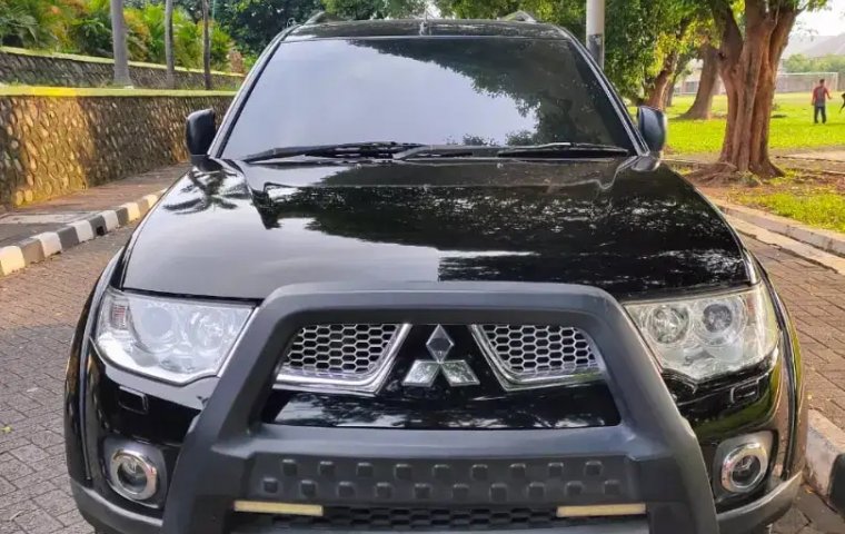 Jual Mobil Bekas Mitsubishi Pajero Sport Dakar 2011 di Bekasi