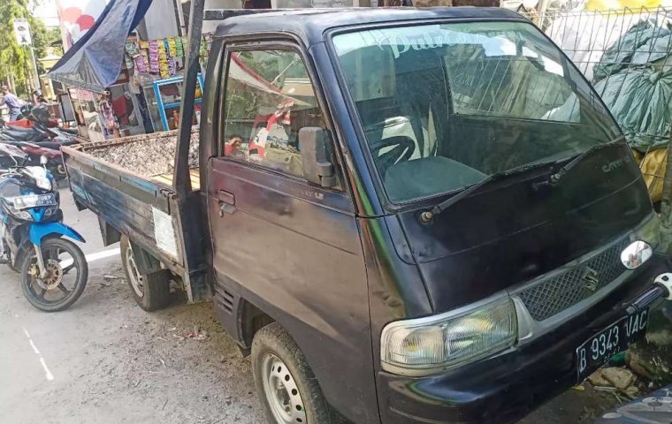 Mobil Suzuki Carry Pick Up 2011 terbaik di DKI Jakarta