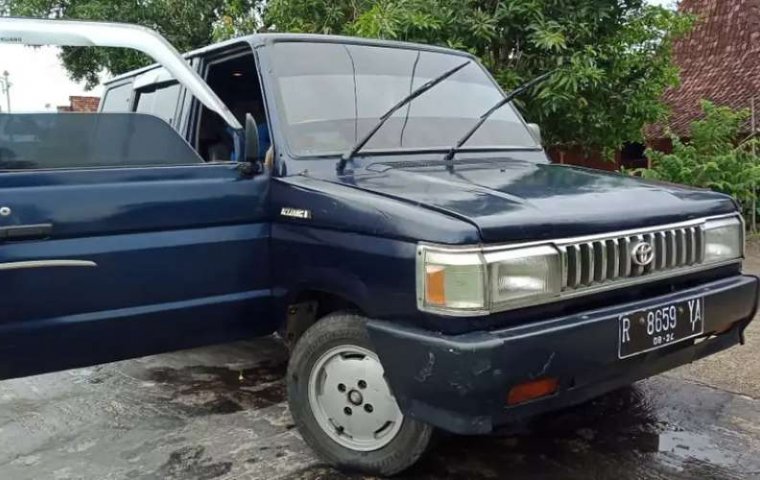 Mobil Toyota Kijang 1995 dijual, Jawa Tengah