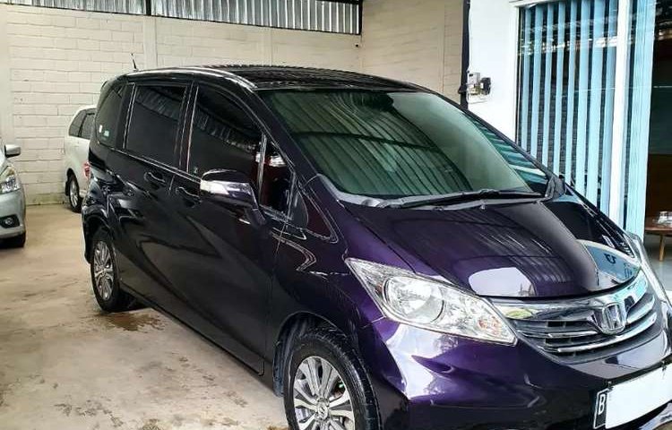 Honda Freed 2014 DIY Yogyakarta dijual dengan harga termurah