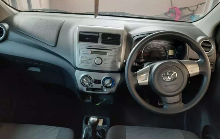 Jual mobil bekas murah Toyota Agya G 2016 di Riau
