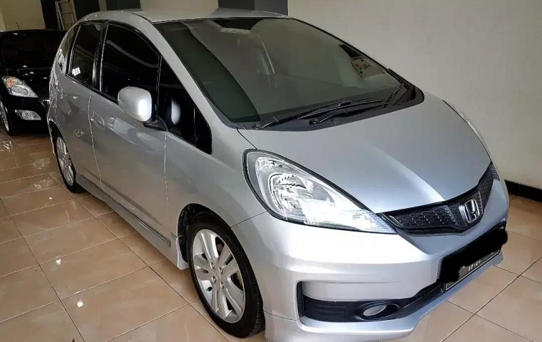 Jual Mobil Bekas Honda Jazz RS 2011 di Jawa Tengah