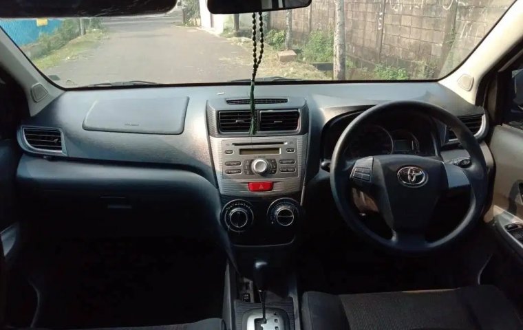 Jual mobil bekas Toyota Avanza 1.5 Veloz AT, DKI Jakarta