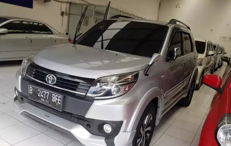 Dijual cepat Toyota Rush TRD Sportivo AT 2015, Bekasi 