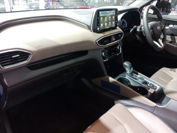 Harga Murah All New Hyundai Santa Fe GLS CRDi 2018, Promo Kredit Spesial dan Diskon Clearence Sale 