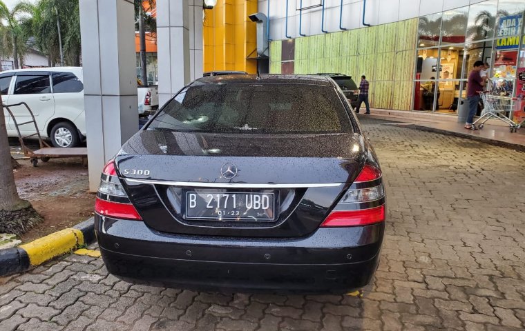 Jual Mobil Bekas Mercedes-Benz S-Class S300 2008 di DKI Jakarta