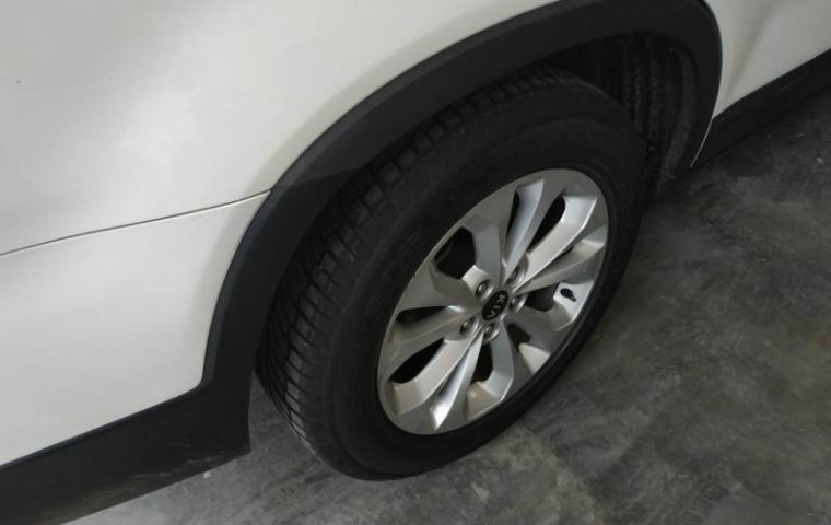 Dijual Mobil Kia Sorento 2013 di DIY Yogyakarta