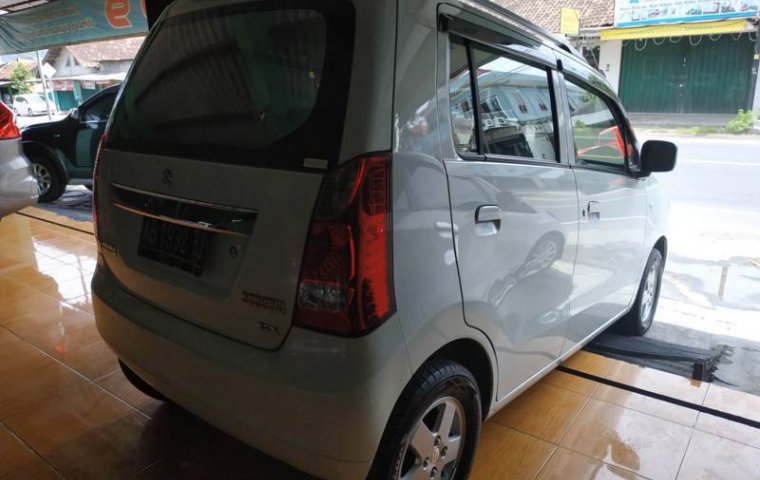 Dijual Mobil Suzuki Karimun Wagon R GX 2015 di DIY Yogyakarta