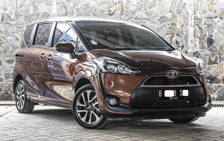 Jual Cepat Mobil Toyota Sienta V 2017 di DKI Jakarta