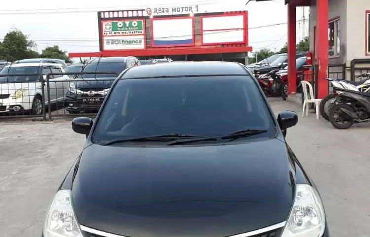 Jual cepat Nissan Latio 2006 di Riau