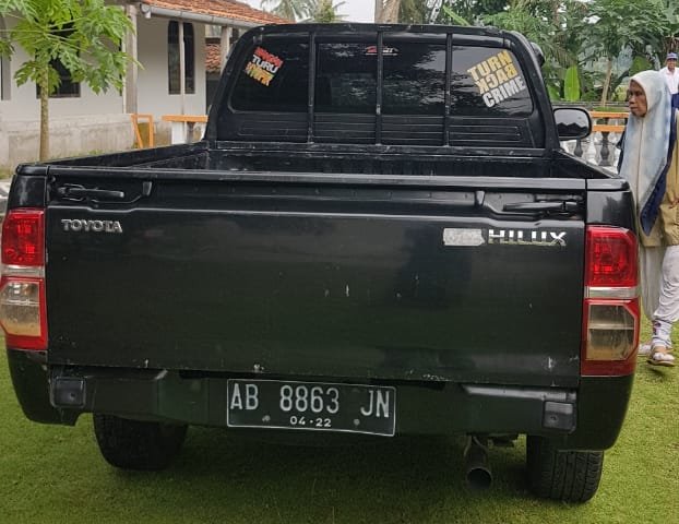 Dijual mobil bekas Toyota Hilux Single Cabin Manual Diesel 2012, DIY Yogyakarta