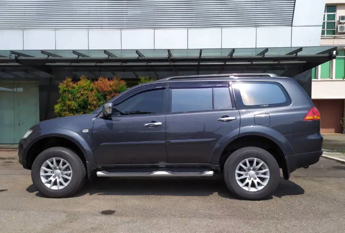 Jual mobil Mitsubishi Pajero Sport Exceed 2009 bekas, Tangerang Selatan