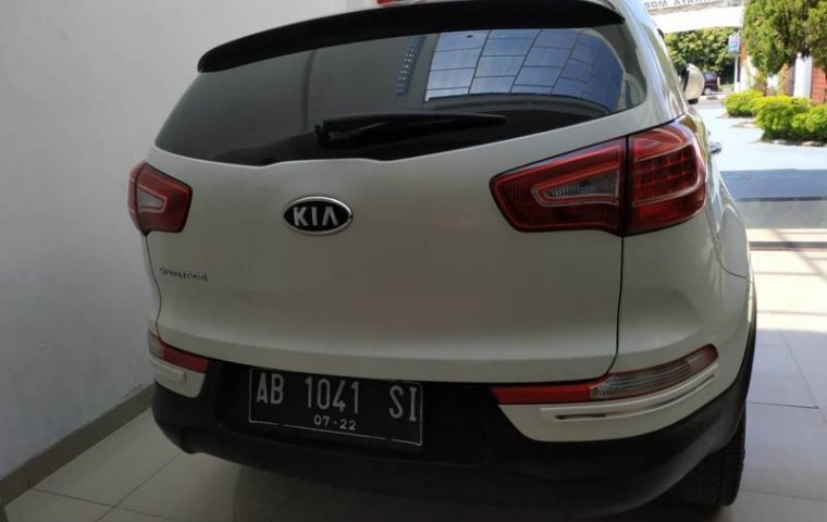 Dijual Mobil Kia Sportage 2.0 Automatic 2012 di DIY Yogyakarta