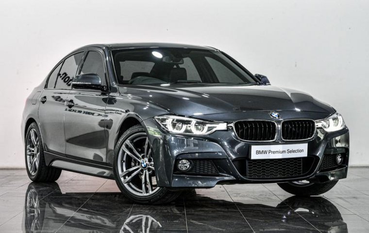 Dijual Mobil BMW 3 Series 330i Sport 2019 di DKI Jakarta