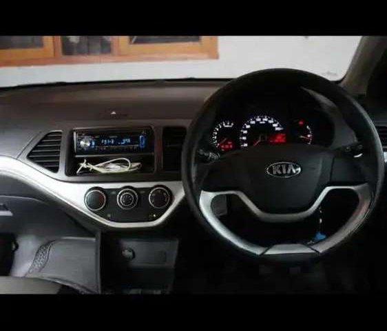 Mobil Kia Picanto 2013 SE dijual, Banten