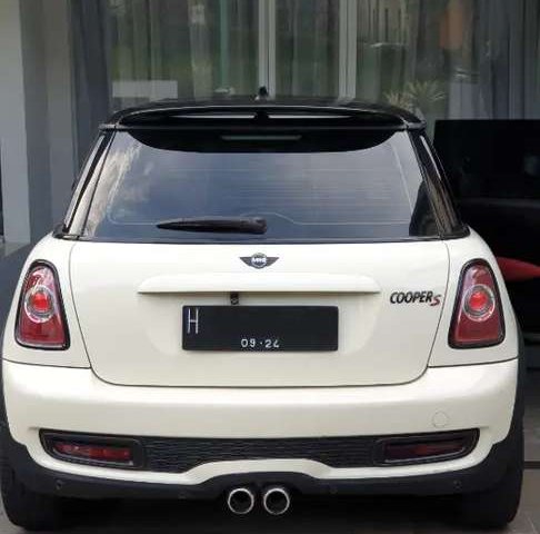 Mobil MINI Cooper 2012 S dijual, Jawa Tengah