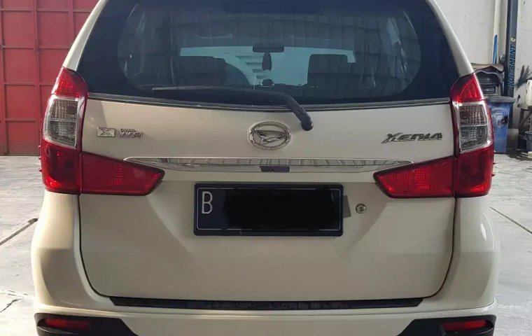 Dijual Cepat Daihatsu Xenia X DELUXE AT 2017 di Bekasi