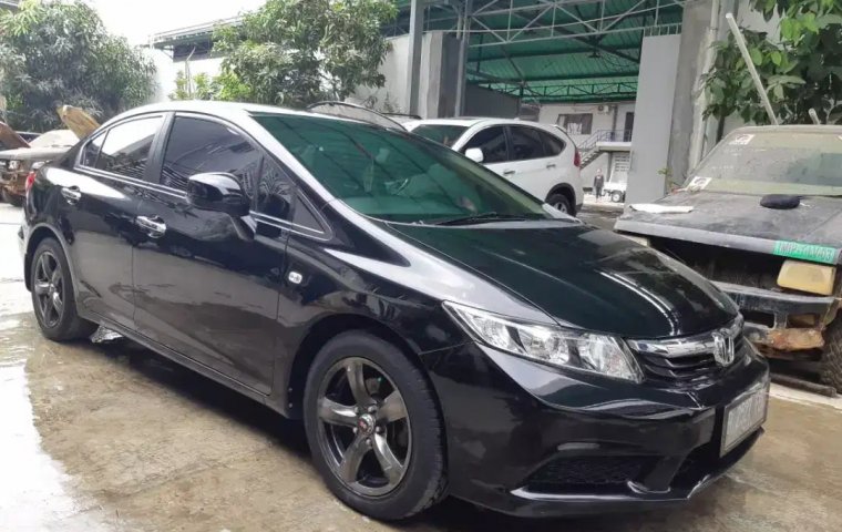 Dijual cepat Honda Civic 1.8 FB2 AT 2013 terbaik, Bekasi