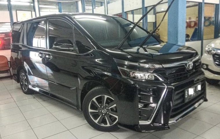 Jual Mobil Bekas Toyota Voxy 2018 di DKI Jakarta