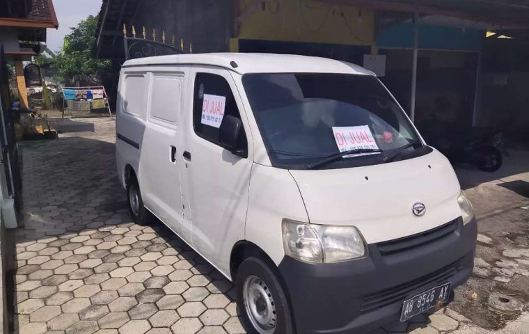 DIY Yogyakarta, Daihatsu Gran Max AC 2011 kondisi terawat