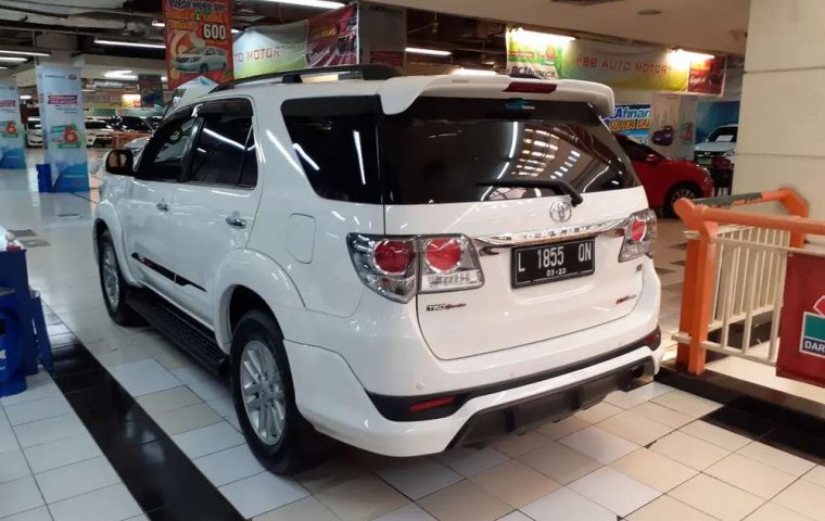 Mobil Toyota Fortuner 2013 G TRD terbaik di Jawa Timur