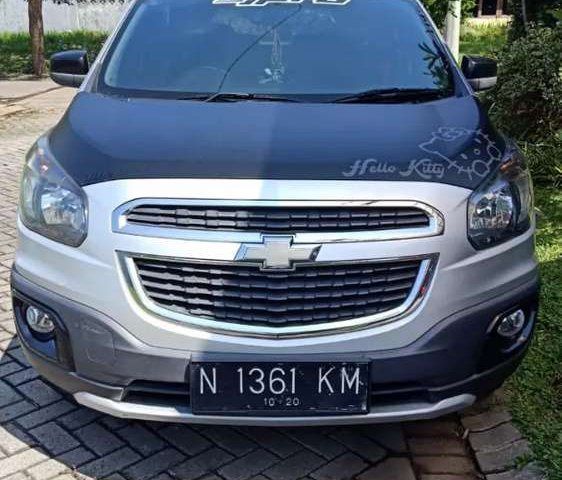 Mobil Chevrolet Spin 2015 ACTIV terbaik di Jawa Timur