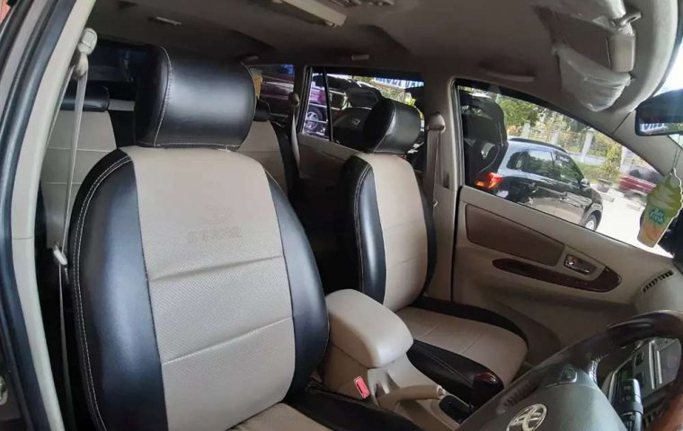 Jual mobil Toyota Kijang Innova V Luxury 2013 bekas, Jambi
