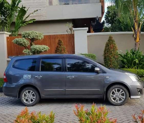 Jawa Timur, jual mobil Nissan Grand Livina XV Ultimate 2013 dengan harga terjangkau