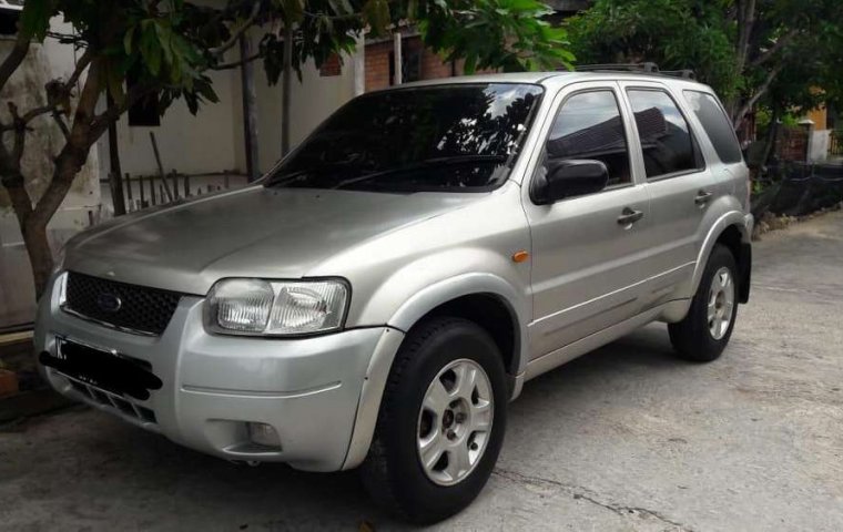 Jual cepat Ford Escape XLT 2004 di Kalimantan Timur