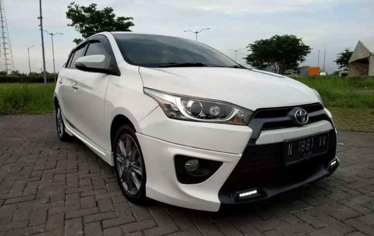 Toyota Yaris 2015 Jawa Timur dijual dengan harga termurah