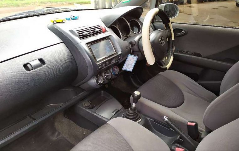 Dijual mobil bekas Honda Jazz i-DSI, Jawa Tengah 