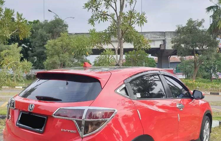 Jual cepat Honda HR-V 1.5 NA 2016 di Jawa Barat