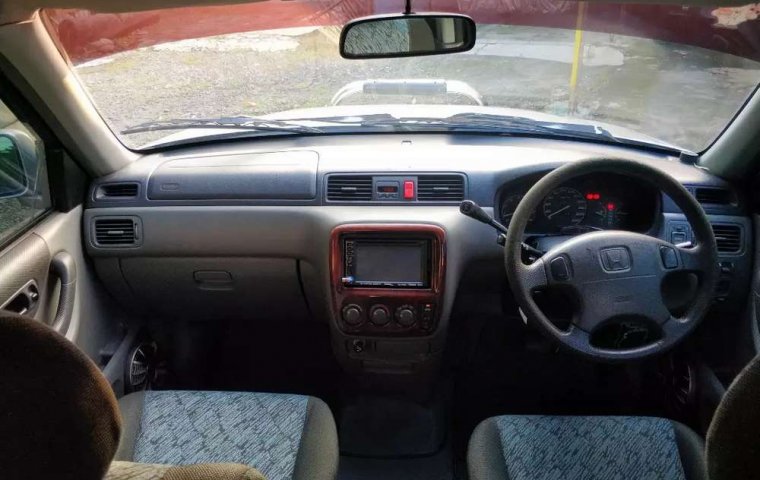 Mobil Honda CR-V 2001 4X2 dijual, Jawa Tengah