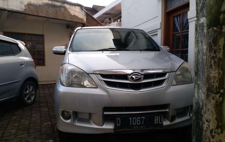 Jual Daihatsu Xenia X 2011 harga murah di Jawa Barat
