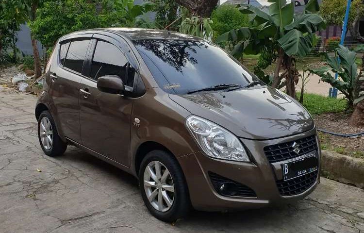 Jual cepat Suzuki Splash GL 2014 di Jawa Barat