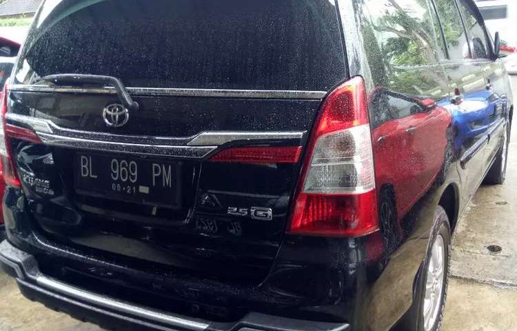 Mobil Toyota Kijang Innova 2014 2.5 G terbaik di Aceh