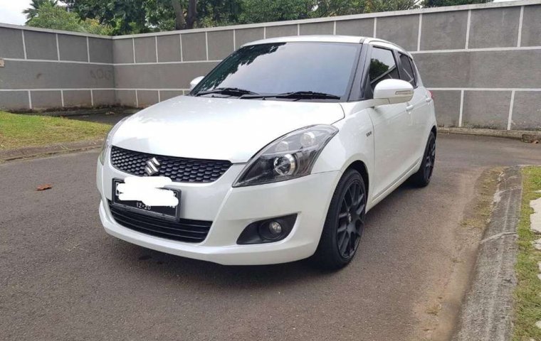 Banten, Suzuki Swift GS 2015 kondisi terawat