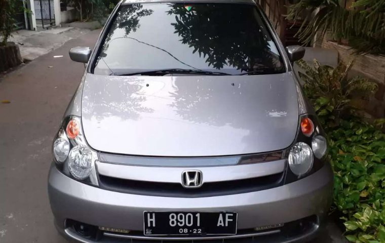 Mobil Honda Stream 2006 1.7 terbaik di Jawa Tengah