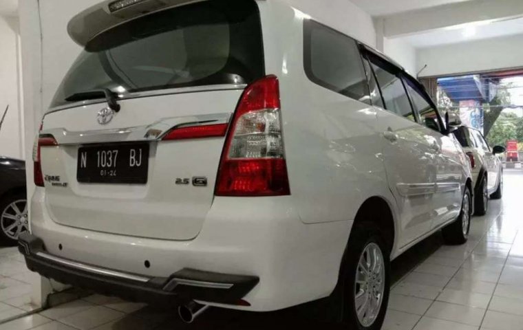 Jawa Timur, Toyota Kijang Innova 2.5 G 2012 kondisi terawat