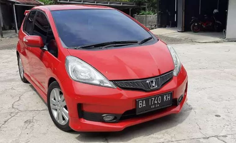 Mobil Honda Jazz 2012 RS dijual, Sumatra Barat