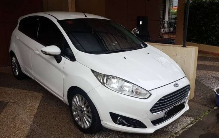 Mobil Ford Fiesta 2013 S terbaik di DKI Jakarta