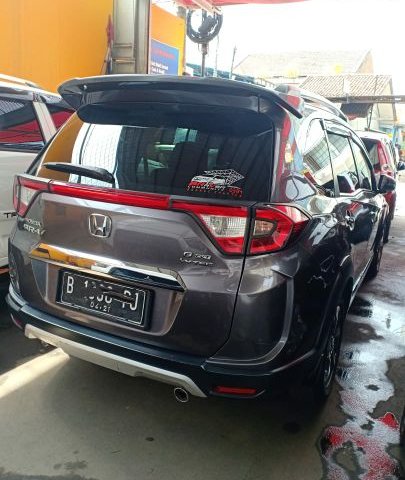 Jual Mobil Honda BR-V E 2016 Terawat di Bekasi