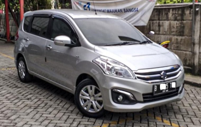 Dijual Mobil Suzuki Ertiga GX 2017 Terawat di DKI Jakarta