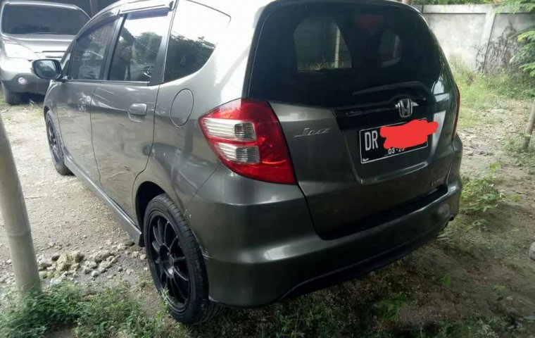 Mobil Honda Jazz 2010 RS terbaik di Nusa Tenggara Barat