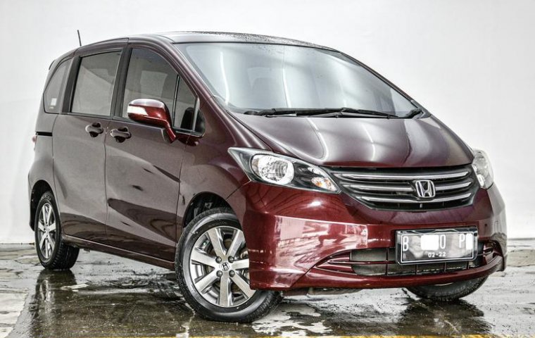 Dijual Mobil Honda Freed E 2012 di DKI Jakarta