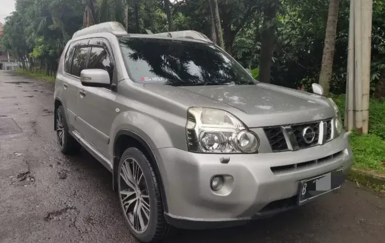 Jual Cepat Nissan X-Trail 2.0 2010 di Depok