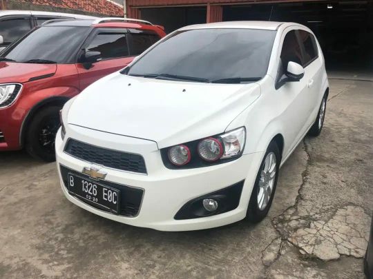 Dijual cepat Chevrolet Aveo LT 2014 Bekasi