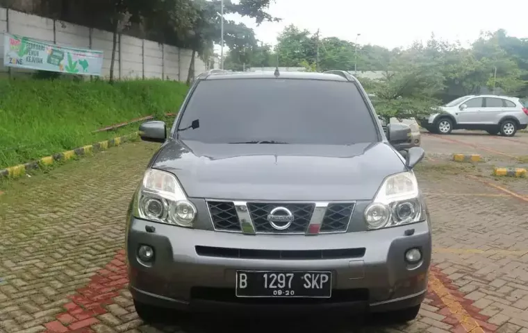 Jual Mobil Bekas Nissan X-Trail ST 2010 di Bogor