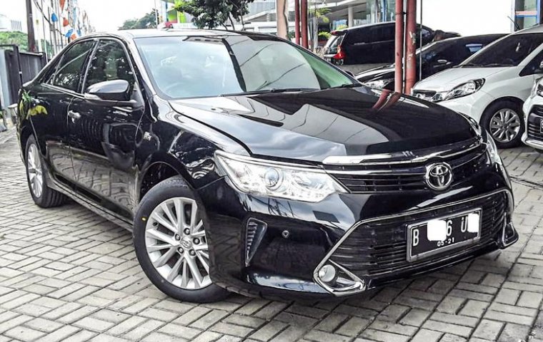 Jual Mobil Bekas Toyota Camry V 2016 di DKI Jakarta