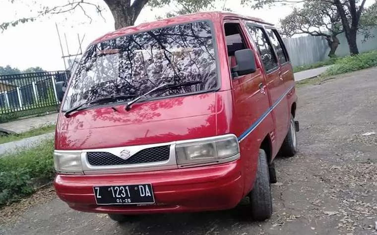 Dijual mobil bekas Suzuki Futura , Jawa Barat 